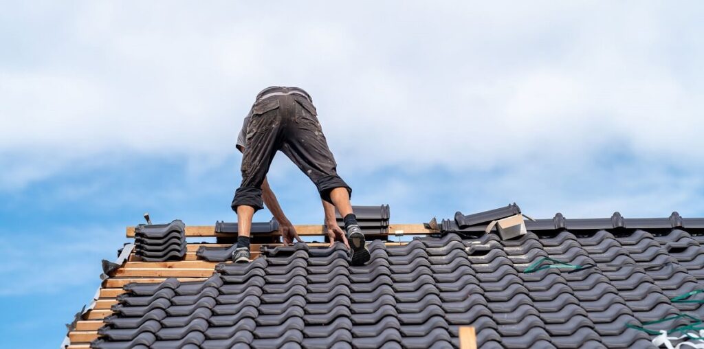 A Roofing Contractor's Guide to Quality Materials - Peak Roofing & Exteriors