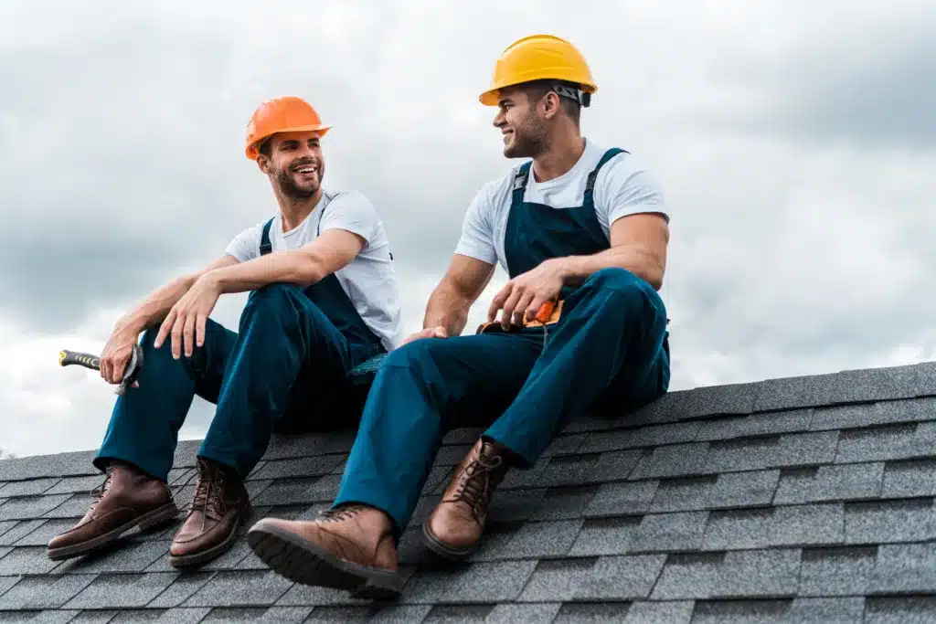 Why Communication Matters When Choosing a Roofing Contractor